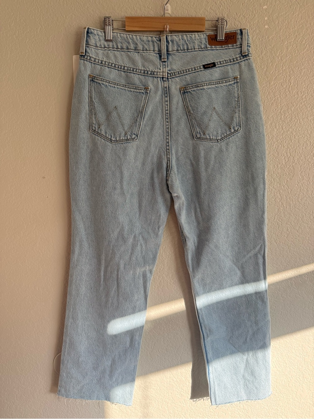 Wrangler High Rise Rodeo Straight Crop Jeans - Picture 7 of 7